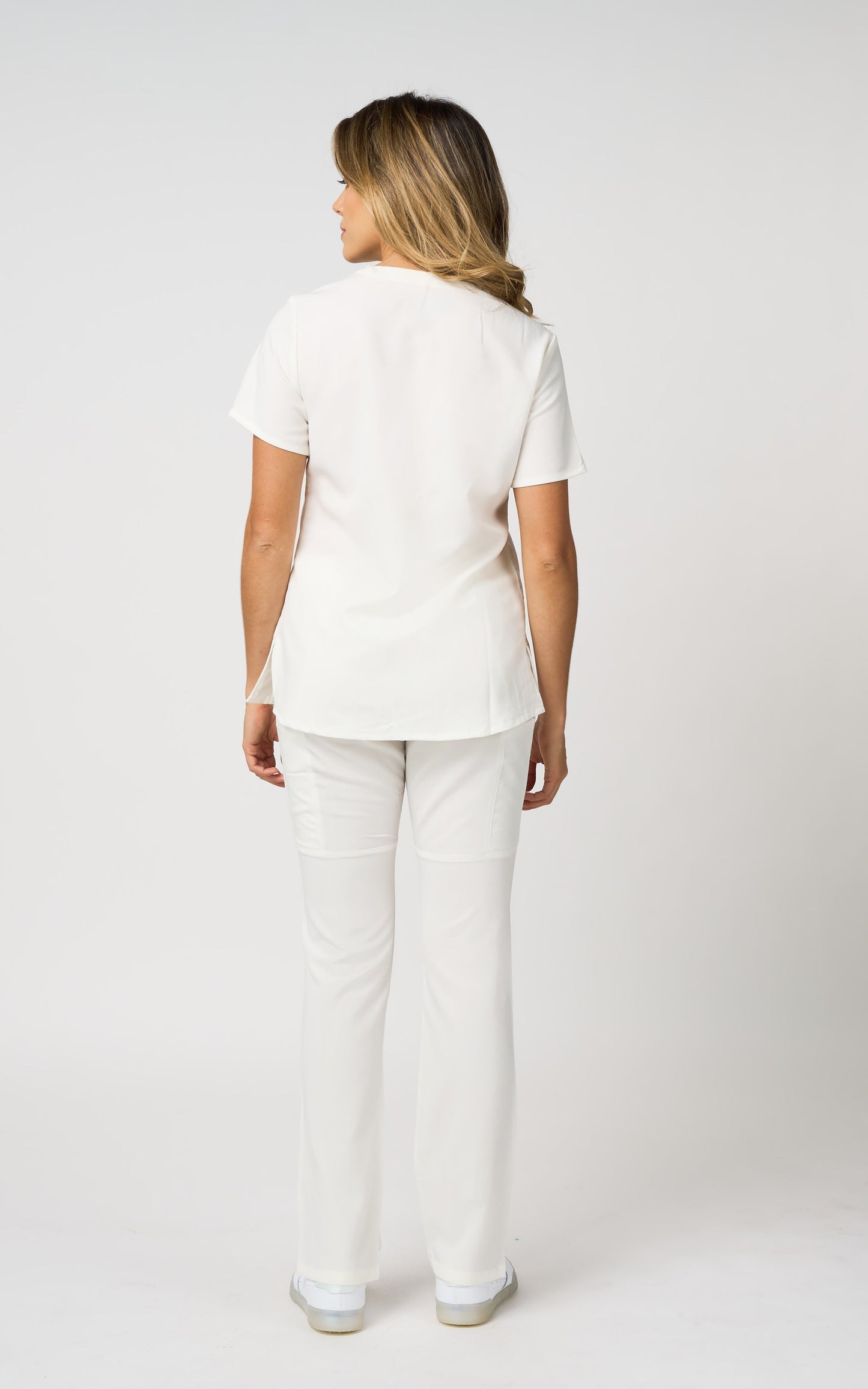 UNIFORME MATRIX - WHITE